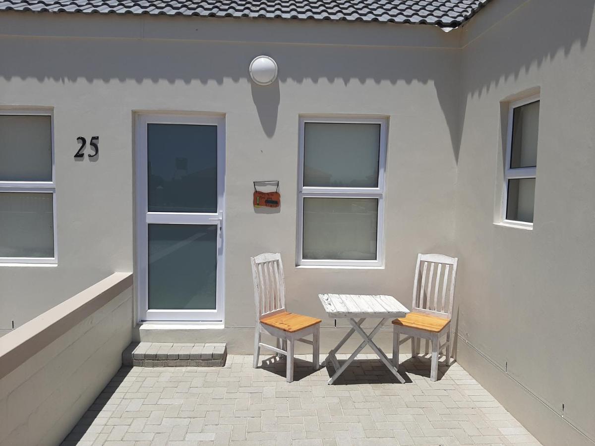 Westbed Hotel Langebaan Eksteriør billede